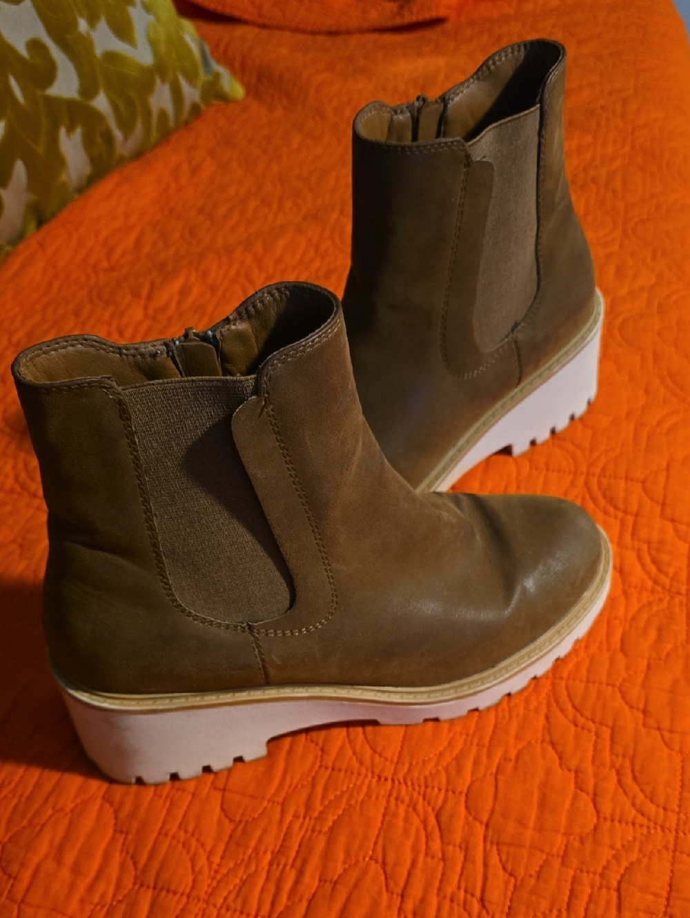 MIA Women's Ezri Chelsea Brown Platform Chelsea Boots - Casual Slip-On Style